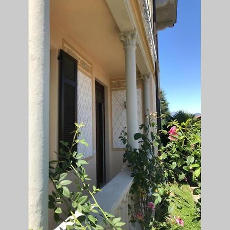 Villa Peachey, Intero Piano Con Giardino Стреза Екстериор снимка